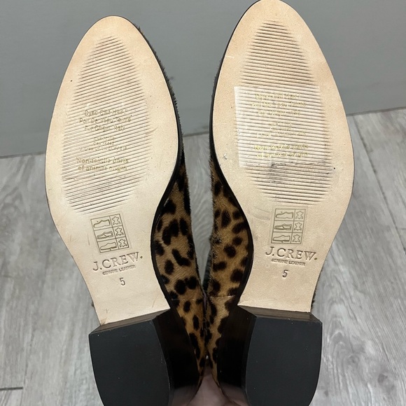 J Crew Leopard Calf Hair Ankle Booties With 2” Heel Sz 5 Worn Once - Picture 4 of 9
